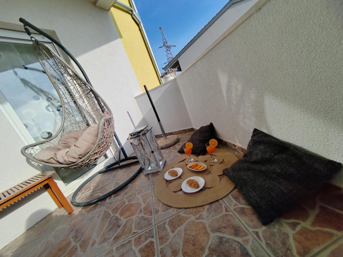 3 Bedrooms Apartman Dmt Kaštela Exterior foto