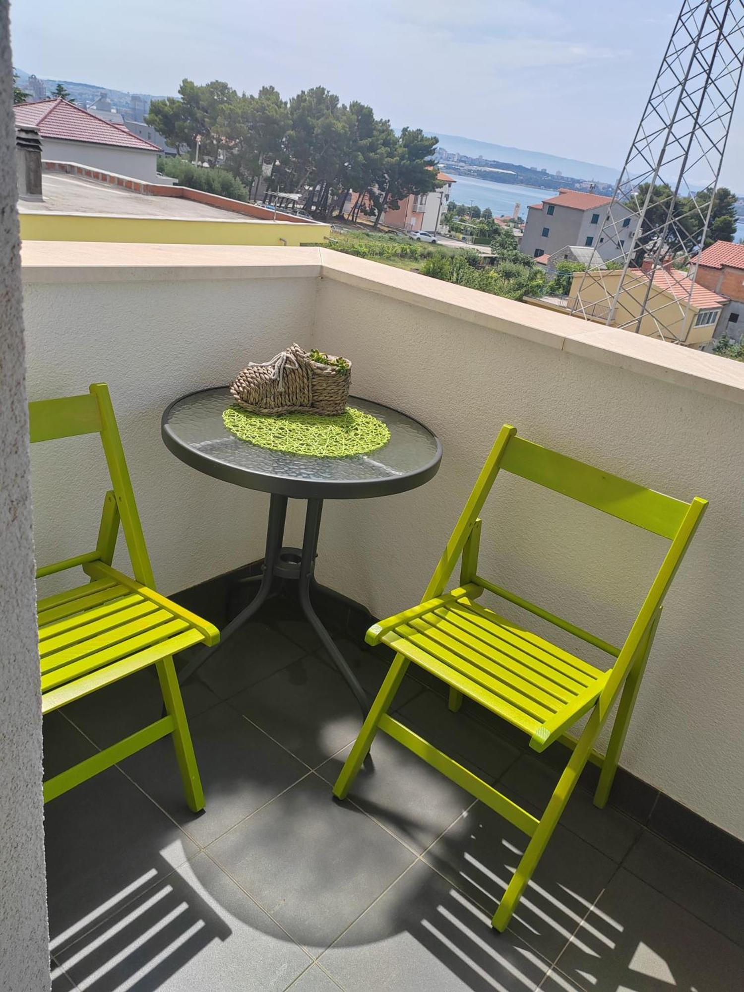 3 Bedrooms Apartman Dmt Kaštela Exterior foto