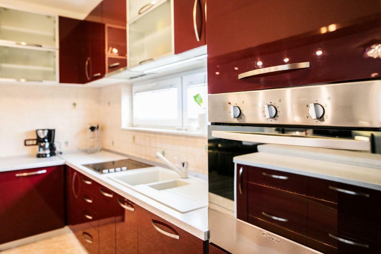 3 Bedrooms Apartman Dmt Kaštela Exterior foto